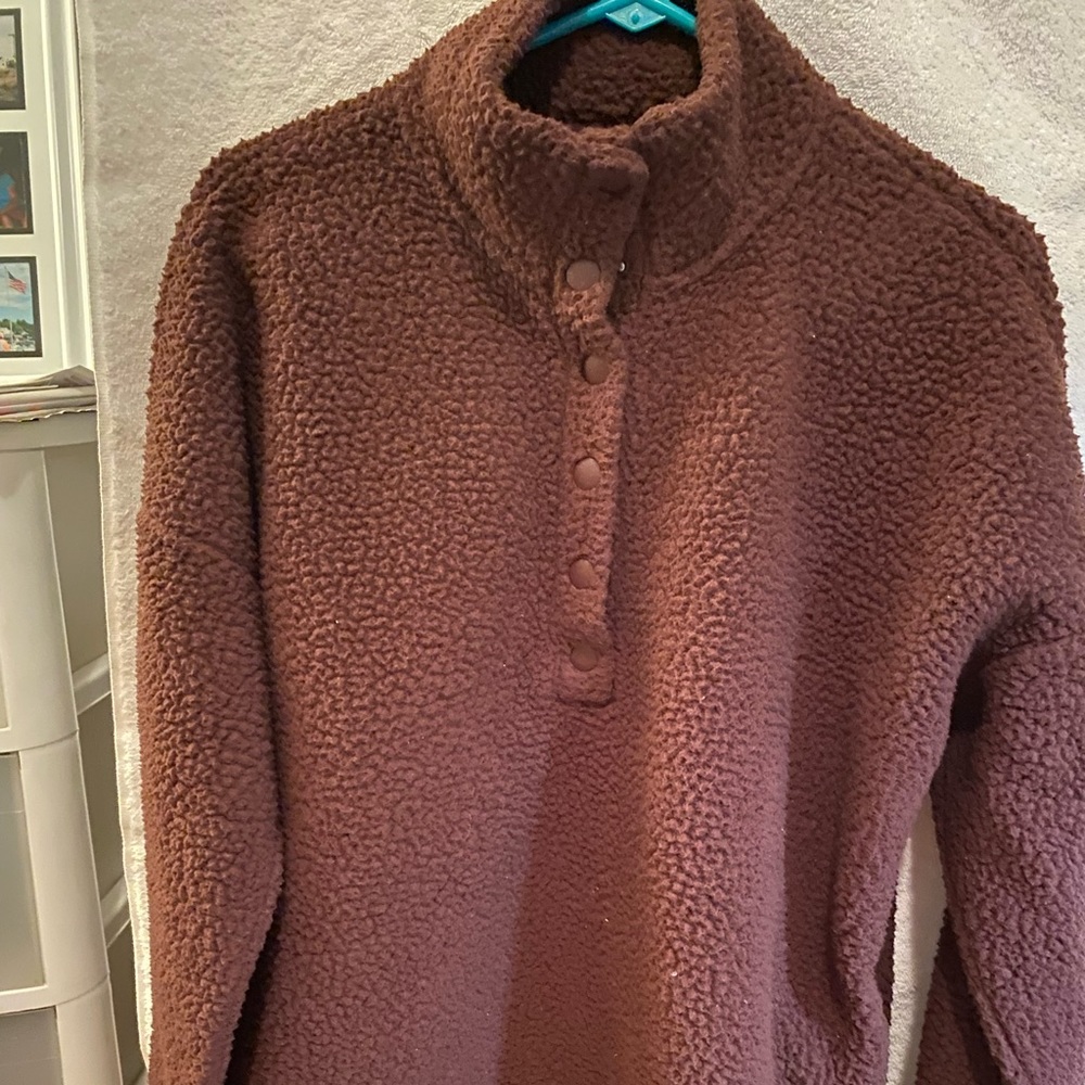 Women’s quarter snap fleece sweater